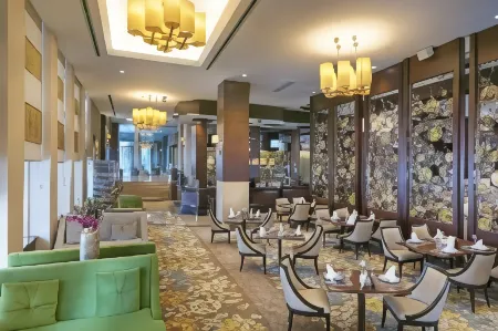 Titanic Business Kartal Отели рядом с достопримечательностью «Yiğit Alışveriş Merkezleri - Pendik Şube»