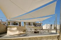 Aristotelis Hotel - Nouto- ja jättöpalvelut
