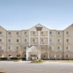 Fairfield Inn & Suites Fort Worth University Drive Hotels near Chapel Hill Shopping Center