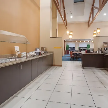 Residence Inn Grand Junction Отели в г. Клифтон