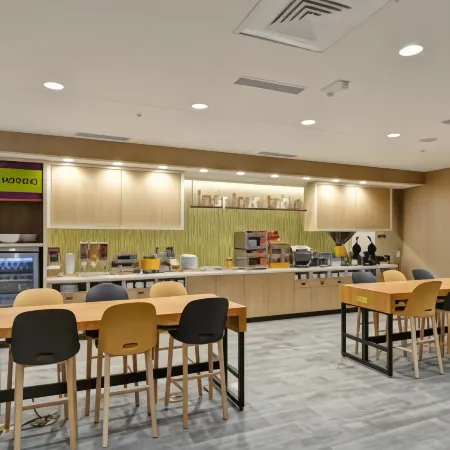 Home2 Suites by Hilton Lafayette Отели в г. Лафайетт