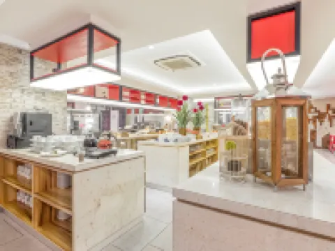ROYAL BAY MAKASSAR Hotels in Makassar