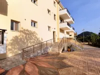 Dionysos Luxury Apartments Hotels in Ellomeno