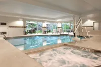 Courtyard Lenox Berkshires