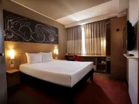 Ibis Yerevan Center - 3 étoiles