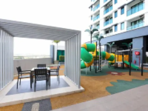 Vista Bangi Service Apartment (Block A) by Favspace Hotels in Bangi