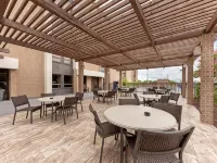 Best Western Plus Austin Central Hotels near Congregation Beth Israel