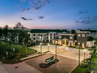 Landing Apartments - Montgomery, TX