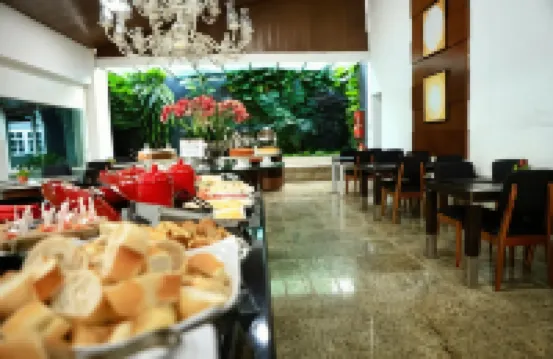 Hotel Village Premium Caruaru