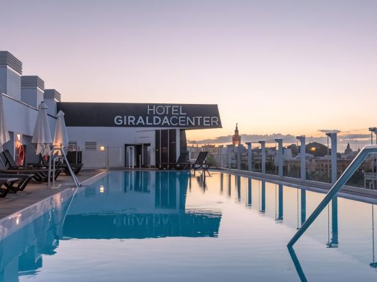 HOTEL GIRALDA CENTER