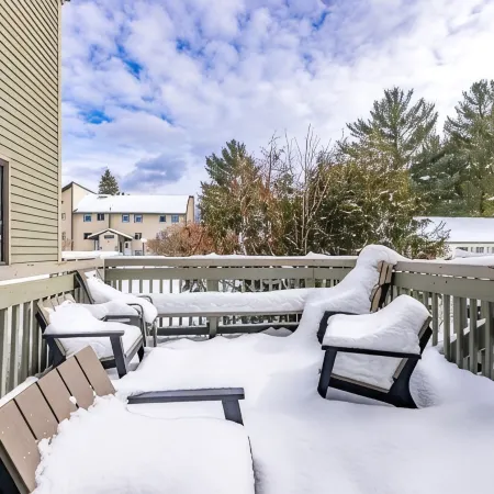 Telemark 5 4 Bedroom Condo by RedAwning