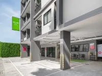 ICheck Inn Darisa Ngamwongwan Hotels near Laksi