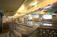 Champagne Hotel - balneario