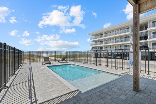 Beachfront Townhome / Private Pool / Family Friendly / Mexico Beach / Sleeps 14
