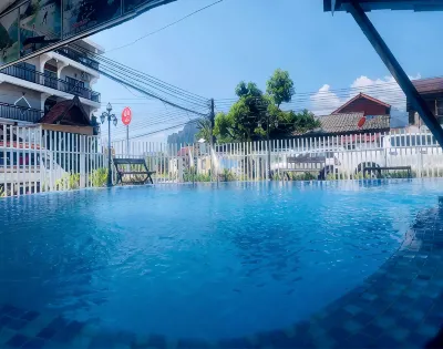 Vang Vieng Sky Mountain Hotel โรงแรมใน
