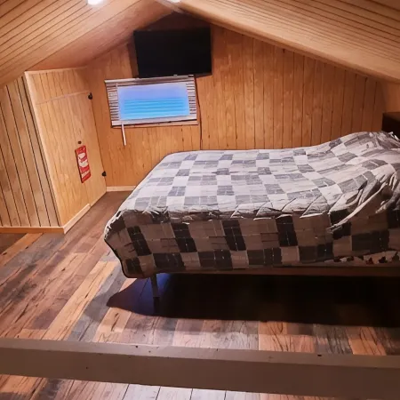 Cozy Cabin Hotels in Harrison County
