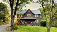 Charming 3Br/3BA Farmhouse~Family Friendly~Quiet Country Setting~Great Location! - Farmhouses