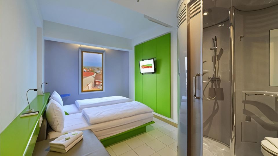 Grand Singaraja Beach Hotel