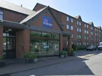 Travelodge Birmingham Aston Hotels near محطة ويتون