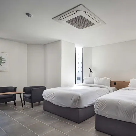 Boutique Hotel BomBom Отели рядом с достопримечательностью «Фантазийный музей чашек»