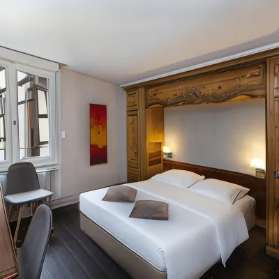 Hôtel de l'Europe by HappyCulture Отели рядом с достопримечательностью «Площадь Гутенберга»