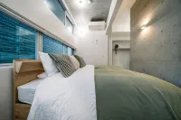 TOKYO CABIN