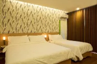 DeMira Hotel