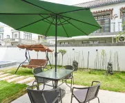 Yingdeo garden heart flower town chocolate kingdom fashion hot spring villa