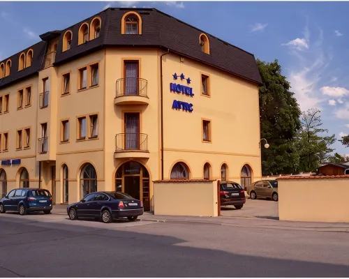 Attic Hotel Отели в г. Прага