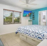 Amazing Pool & Canal Ground Level Home, Ocean access