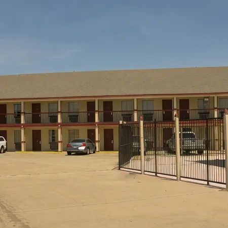 Sherman Inn