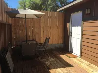 Renovated Guest House with Private Entrance and Parking – Perfectly Located!