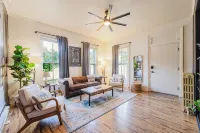 2Bd 2Bath, Bourbon Trail Cottage Fenced Yard - 4 stjerner