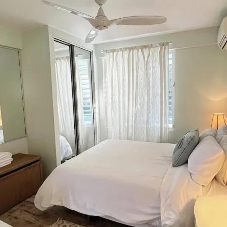 Adorable Beach House, Concha Azul in Sea Beach!