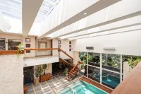 ¡TIKAL! Luxury 4BR Private Pool & Gym, 24/7 Security - Villas