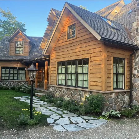 Storybook Pines — A Lakefront Family Reunion Retreat