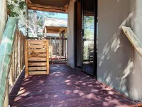 Elephant Trail Guesthouse and Backpackers Hotels in Chobe