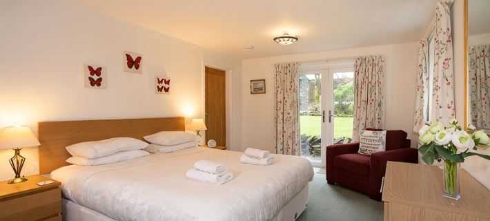 Butterfly Cottage In an Idyllic Riverside Location, Lake District Nation Park Hotels in Kendal