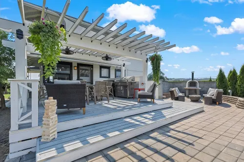 1910 Farmhouse- 4 BRs, Hot Tub, Fire Pits & Breathtaking Views – Perfect for 10 - 4-Star