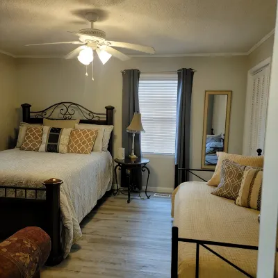 MilltownSassy is located in Erwin,NC near interstates 95&40.  7mi from Campbell - Wifi