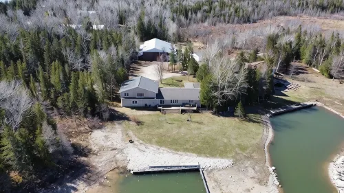 Lakeview Retreat - Detour - with Private Dock/ Fire Pit - 4-Star