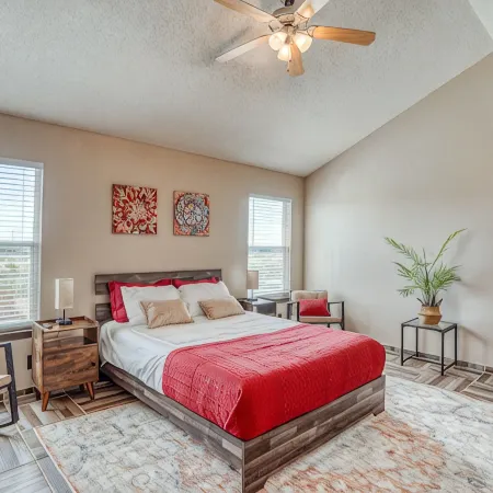 Spacious Northeast El Paso Home Near Franklin Mountains, Fort Bliss & Meta Site.