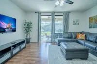 Family Villa with Home Theater, Private Pool and Game Room - WiFi