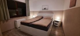 Large apartment with fireplace and washing machine