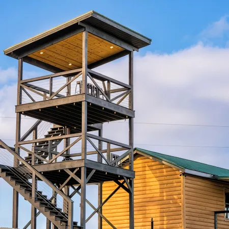 Stunning Views! Tower & HotTub