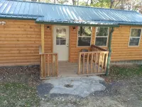 Cabin with a tree house on a working buffalo farm near the Buffalo River. - 2-Star