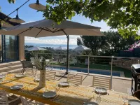 Aux Issambres: Villa for 10 People, Swimming Pool, Bowling Green and Beautiful Sea View