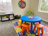 Lakefront Getaway with Game Room and Theater Seating - 4 stjerner