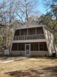 Charming Santa Fe River Cottage - 10-15 min from 3 of FLA's most popular springs - Homestays