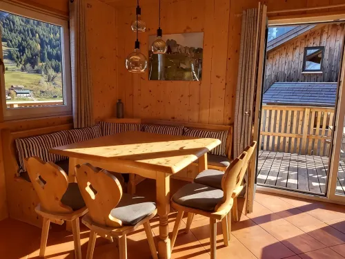 Ruim Chalet op top Locatie - Homestays